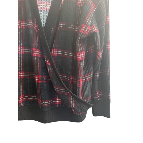 Torrid Size 2 Plaid Surplice Top Waffle Knit Holiday Drop Shoulder #5761 - Picture 6 of 16